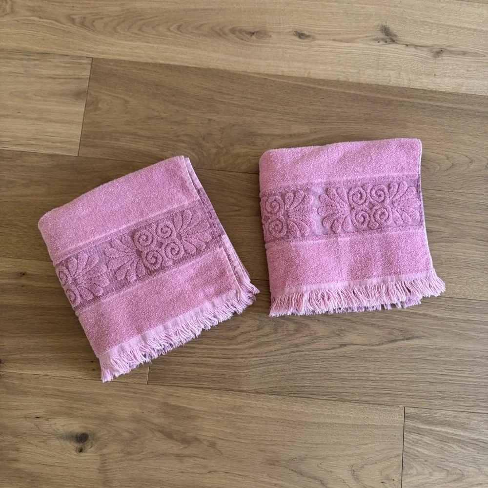 Vintage Cannon Monticello Santa Cruz Bath Towels Fringed Mauve Rose Pink Lot 2